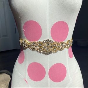 Gold/Pearl Bridal Belt